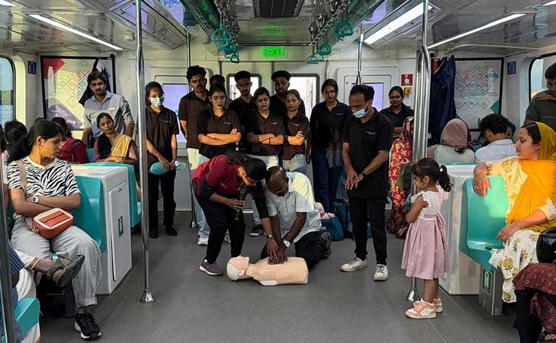 പേഷ്യന്റ് സേഫ്റ്റി ഡേ മെട്രോയിൽ സി പി ആർ ട്രെയിനിംഗ് നടത്തി ലേക്‌ഷോർ ഹോസ്പിറ്റൽ