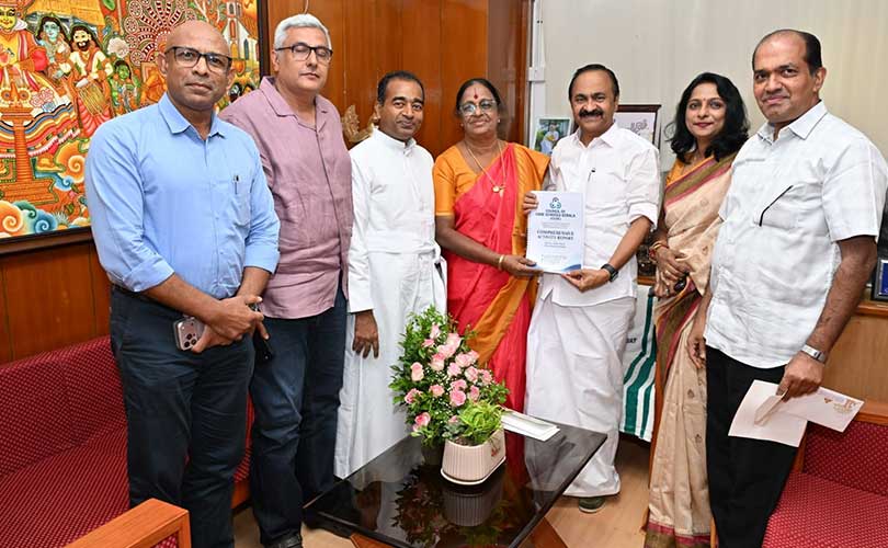 സി.ബി.എസ്.ഇ മേഖലയുടെ  പ്രതിനിധികളെ  ഉൾപ്പെടുത്തണമെന്ന്  കൗൺസിൽ  ഓഫ് സി.ബി.എസ്.ഇ സ്കൂൾസ്  കേരള (സി.സി.എസ്.കെ) മുഖ്യമന്ത്രി വി.ഡി സതീശനോട് അഭ്യർത്ഥിച്ചു. 