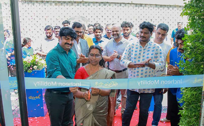 ഇലക്ട്രിക് സ്കൂട്ടർ നിർമാതാക്കളായ റിവർ ഇനി ആലപ്പുഴയിലും പുതിയ ഷോറൂം പ്രവർത്തനമാരംഭിച്ചു