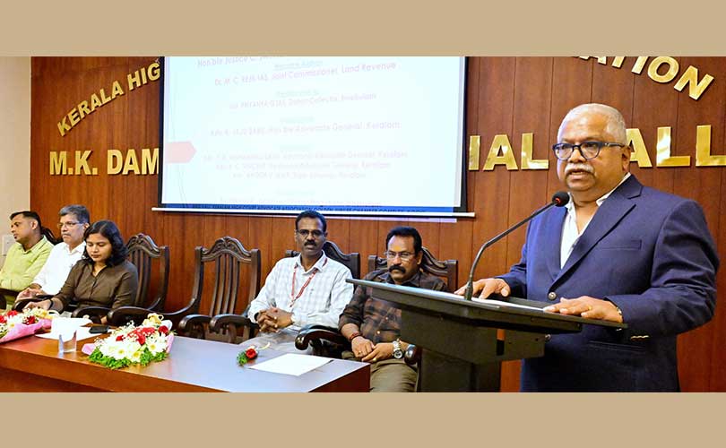 ഭൂമി തരംമാറ്റ നടപടികൾ റവന്യൂ ഉദ്യോഗസ്ഥർക്കായി ഏകദിന പരിശീലനം സംഘടിപ്പിച്ചു