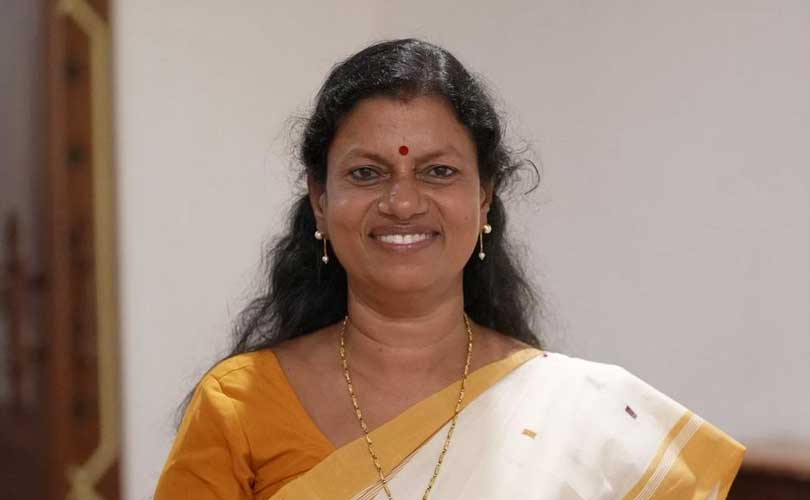 കോറോ ഹെൽത്തിലെ പ്രശ്നം ചർച്ചയിലൂടെ പരിഹരിക്കാൻ ശ്രമിക്കും മന്ത്രി ബിന്ദു കൃഷ്ണ 