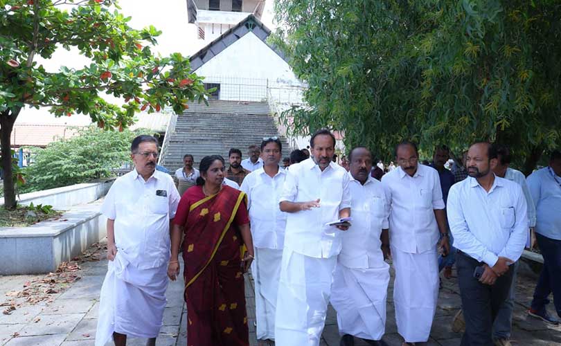 എറണാകുളം ബോട്ട് ജെട്ടി അത്യാധുനിക രീതിയിൽ നവീകരിക്കും , ടൂറിസം സാധ്യതകൾ പൂർണ്ണമായി പ്രയോജനപ്പെടുത്തും മന്ത്രി പി. സി. വിഷ്ണുനാഥ്