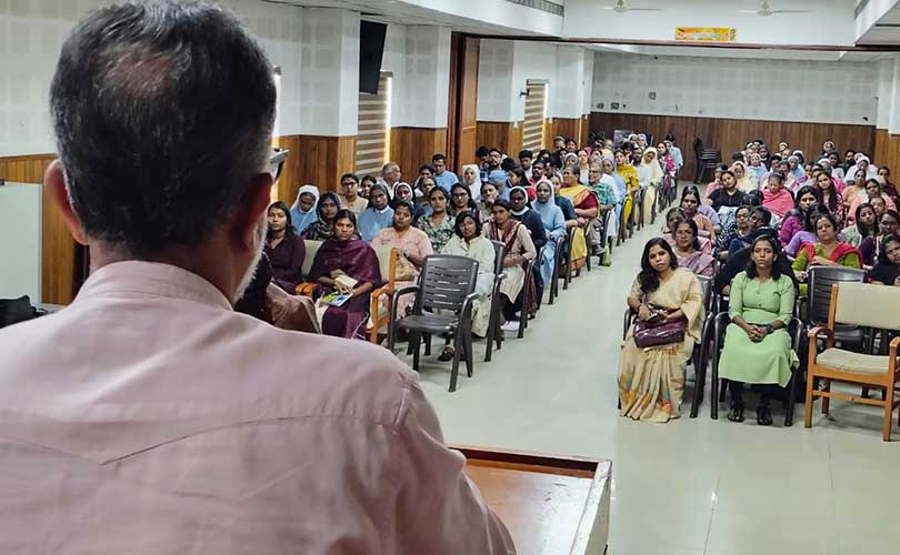 ശിശുസംരക്ഷണ സ്ഥാപനാധികാരികൾക്ക് പരിശീലനം സംഘടിപ്പിച്ചു