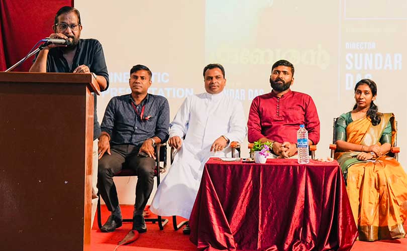 സംവിധായകനോടൊപ്പം ഡിംസിൽ സിനിമാപഠനം