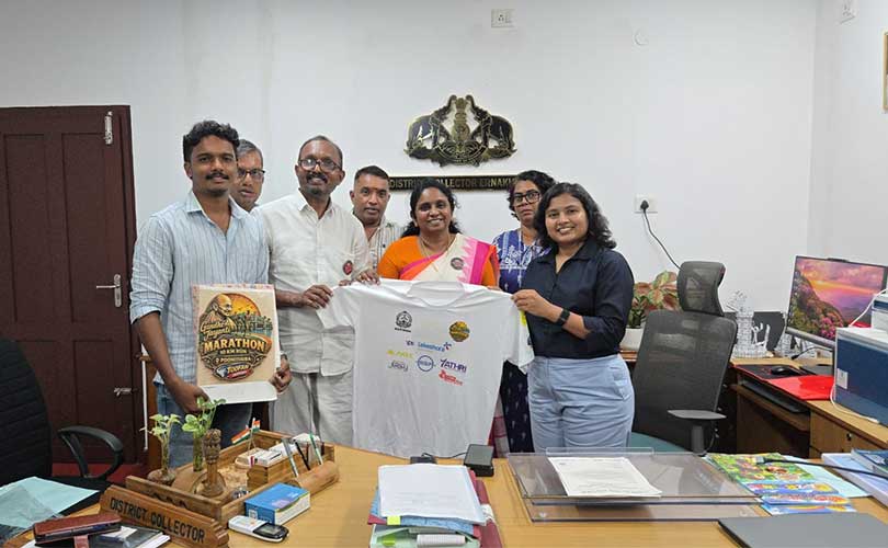 ലഹരിക്കെതിരെ മാരത്തോൺ ജില്ലാ കളക്ടർ ജേഴ്സി പ്രകാശനം ചെയ്തു.