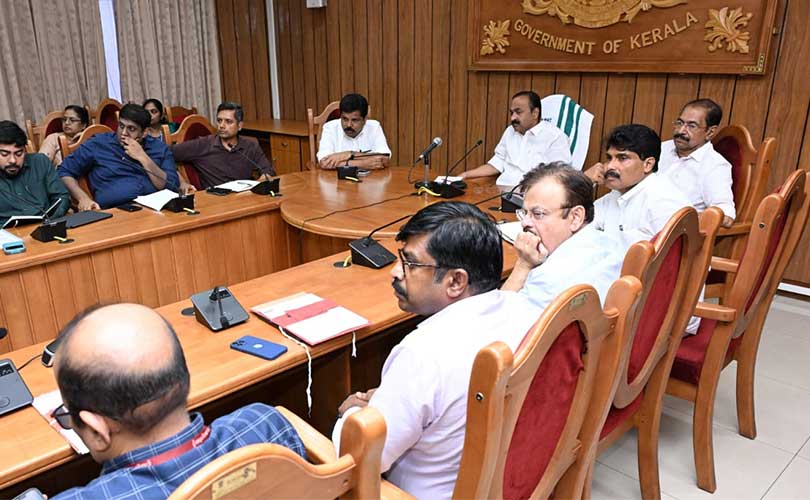 പ്രളയ പ്രതിരോധത്തിന് ശാസ്ത്രീയ സമീപനം കേരള ഫ്‌ളെഡ് റെസിലിയന്‍സ് ഇനിഷ്യേറ്റീവ് നടപ്പാക്കാന്‍ സര്‍ക്കാര്‍ ഐ.ഐ.ടി സംഘം പ്രാഥമിക റിപ്പോര്‍ട്ട് സമര്‍പ്പിച്ചു