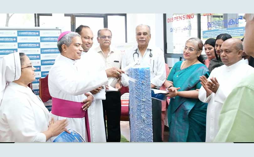 ഡോക്ടേഴ്സ് ദിനം ആഘോഷിച്ച് ലൂർദ് ആശുപത്രി 