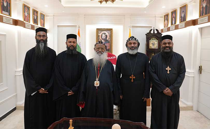 മെത്രാപ്പോലീത്താ തിരഞ്ഞെടുപ്പിന് അം​ഗീകാരം.നിയുക്ത മെത്രാപ്പോലീത്താമാർ സഭാ ആസ്ഥാനത്ത് എത്തി