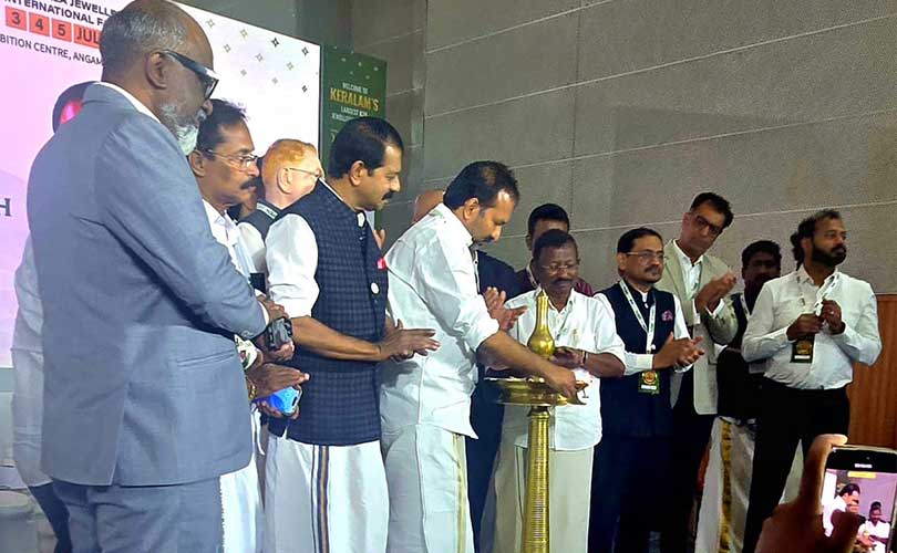 സുവർണ്ണ കേരളമായി നമ്മുടെ സംസ്ഥാനം മാറിയിരിക്കുന്നു മന്ത്രി പി സി വിഷ്ണുനാഥ്