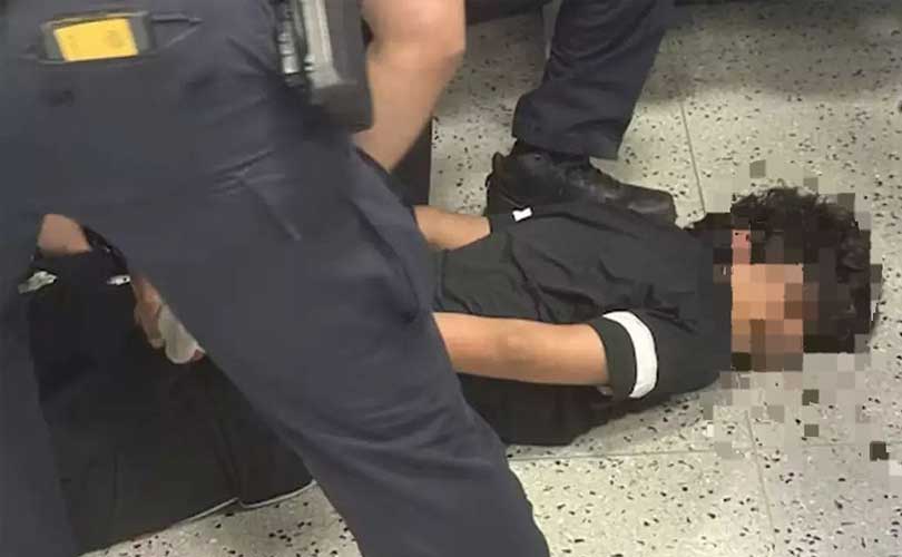 യുഎസ് വിമാനത്താവളത്തില്‍ ഇന്ത്യൻ വിദ്യാര്‍ഥിയെ നിലത്ത് കെട്ടി കൈകള്‍ വിലങ്ങിട്ട് നാടുകടത്തി