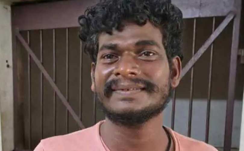 അങ്കമാലിയില്‍ പട്ടാപ്പകല്‍ പ്രായപൂര്‍ത്തിയാകാത്ത പെണ്‍കുട്ടിയെ പീഡിപ്പിച്ച സംഭവത്തില്‍ പ്രതി അറസ്റ്റില്‍.