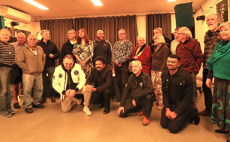 ഹൃദയസ്പർശിയായ സംഭവങ്ങളിലൂടെ മൂന്ന് രാജ്യങ്ങളിലായി ചിത്രീകരിക്കുന്ന ജോയ് കെ.മാത്യുവിന്റെ  കങ്കാരു ഡോക്യൂഫിക്ഷൻ ഓസ്ട്രേലിയയിൽ ആരംഭിച്ചു.