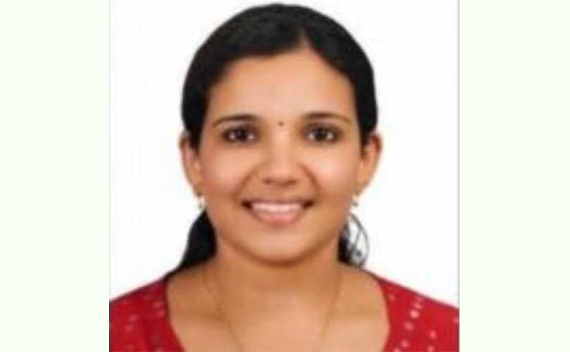ചെട്ടികുളങ്ങരയിൽ നിന്ന് അഞ്ചു ദിവസം മുൻപ് കാണാതായ യുവതിയുടെ മൃതദേഹം പമ്പയാറ്റിൽ പുളിക്കീഴ്ഭാഗത്ത് കണ്ടെത്തി . 