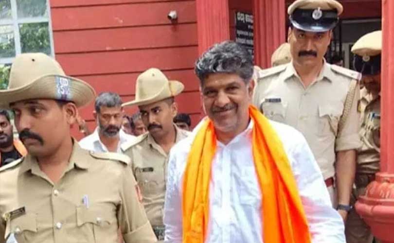 തിമറോടിയ്ക്ക് താൽക്കാലികാശ്വാസം നാടുകടത്തൽ ഉത്തരവിന് ഹൈക്കോടതി സ്റ്റേ