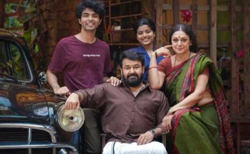 തമിഴിലും  തുടരും