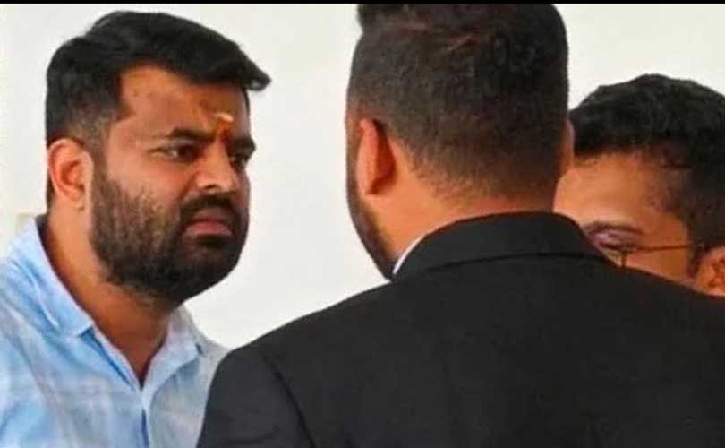 പ്രജ്വൽ രേവണ്ണയ്‌ക്ക് ജീവപര്യന്തം പത്തുലക്ഷം രൂപ പിഴയും ഇക്കിളി രാഷ്ട്രീയത്തിന്റെ പരിണാമം