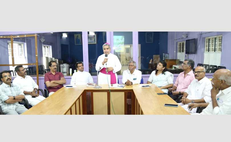 തീരദേശ, ഉള്‍നാടന്‍ മത്സ്യ മേലയിലെ വികസനത്തിനായുള്ള  സാധ്യതകള്‍ തദ്ദേശ ഭരണ സ്ഥാപനങ്ങൾ പൂർണ്ണമായും പ്രയോജനപ്പെടുത്തണമെന്ന് തദ്ദേശ ഭരണ സ്ഥാപന പ്രതിനിധികളുടെ ശില്പശാലയിൽ അഭിപ്രായമുയർന്നു.