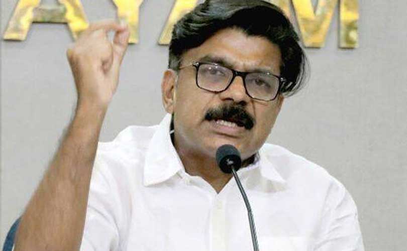 പിണറായി വിജയൻ അന്വേഷണത്തെ പ്രതിരോധിക്കാൻ പാർട്ടിയെയും സഖാക്കളെയും കവചമാക്കുന്നു മാത്യു കുഴൽനാടൻ 
