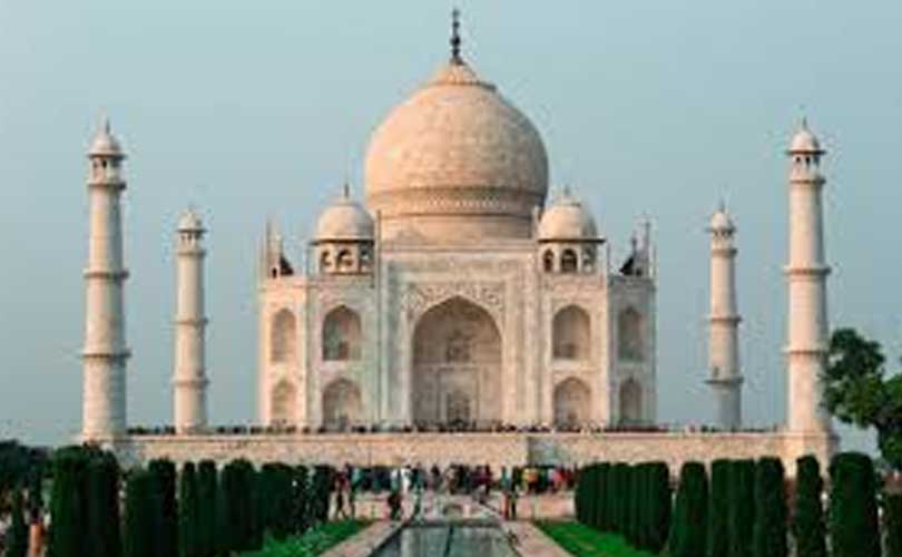 താജ് മഹലിൻ്റെ പ്രധാന താഴികക്കുടത്തില്‍ വിള്ളല്‍