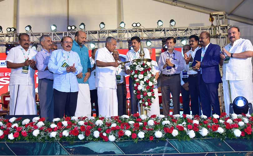 സൂക്ഷ്മ എടത്തരം ചെറുകിട വ്യവസായ മേഖലയുടെ ഉയർച്ചയ്ക്ക് കേരള സർക്കാർ പൂർണ പിന്തുണ നൽകുമെന്ന് മുഖ്യമന്ത്രി പിണറായി വിജയൻ
