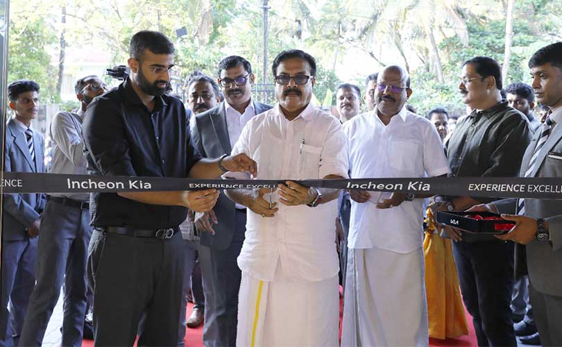 തൃശ്ശൂരില്‍ പുതിയ സെയില്‍സ് ഔട്ട്ലെറ്റ് തുറന്ന് ഇഞ്ചിയോണ്‍ കിയ