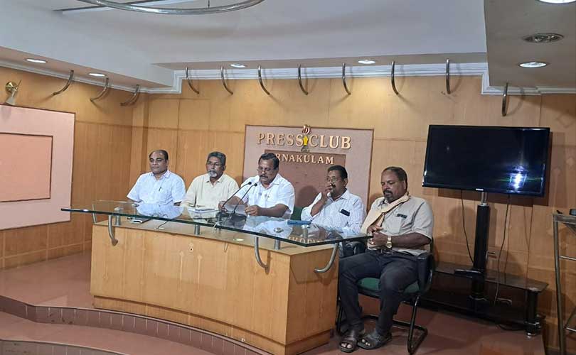 വിമത വൈദീകരെ പിന്തുണച്ച് പ്രസംഗിച്ച ജില്ല കോൺഗ്രസ് നേതാവിൻ്റെ നിലപാടിനെതിരെ കെ.സുധാകരനും,വി.ഡി. സതീശനും നിലപാട് പരസ്യപ്പെടുത്തണം