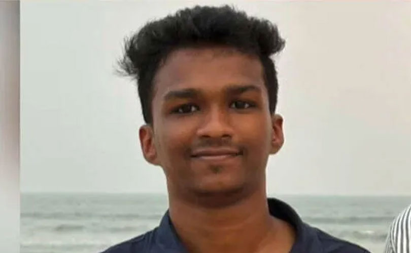 ​പുഴുത്ത പട്ടിയെന്ന് വിളിച്ച് അധിക്ഷേപം; കണ്ണൂരിൽ ബി.ഡി.എസ് വിദ്യാർത്ഥി കെട്ടിടത്തിൽ നിന്ന് ചാടി മരിച്ചു