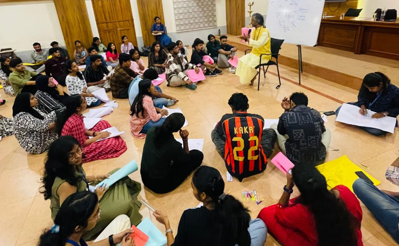 ചിന്മയ യുവകേന്ദ്ര ചെങ്ങന്നൂരിന്റെ നേതൃത്വത്തിൽ ക്രിസ്തു ജ്യോതി കോളേജിൽ യുവജന ശില്പശാല സംഘടിപ്പിച്ചു