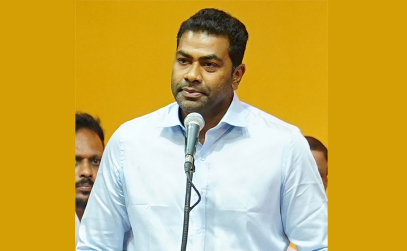 വെറുമൊരു പെണ്ണിനെ നിർത്തി മത്സരിപ്പിക്കും; ഉദയനിധിയുടെ സ്ത്രീവിരുദ്ധ പരാമർശത്തെ വിമർശിച്ച മന്ത്രിയും സ്ത്രീത്വത്തെ അപമാനിച്ചു 