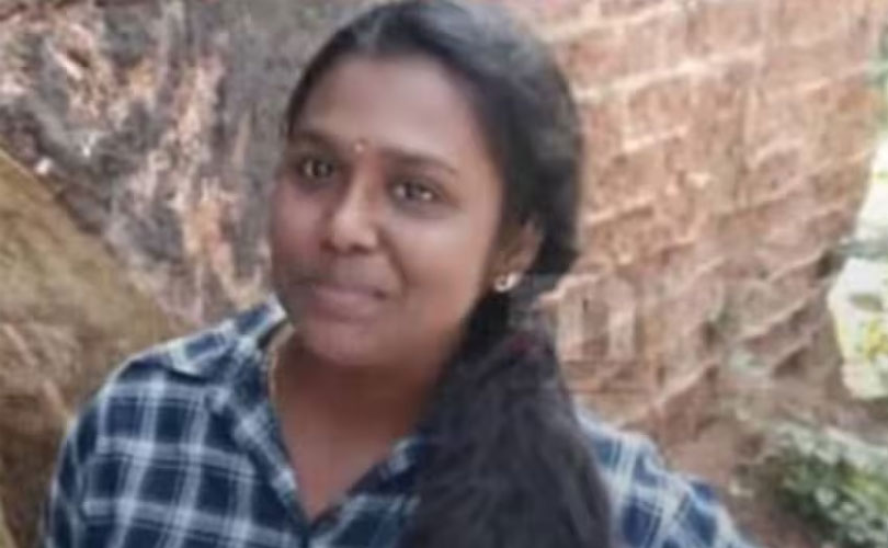 ആലപ്പുഴയിൽ പിതാവ് മകളെ കൊലപ്പെടുത്തി