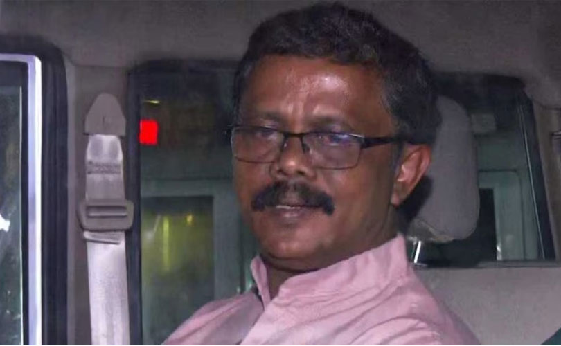 കൃഷിഭൂമി പുരയിടമാക്കി നൽകാൻ 10 ലക്ഷം രൂപ കൈക്കൂലി; തഹസിൽദാർ അറസ്റ്റിൽ