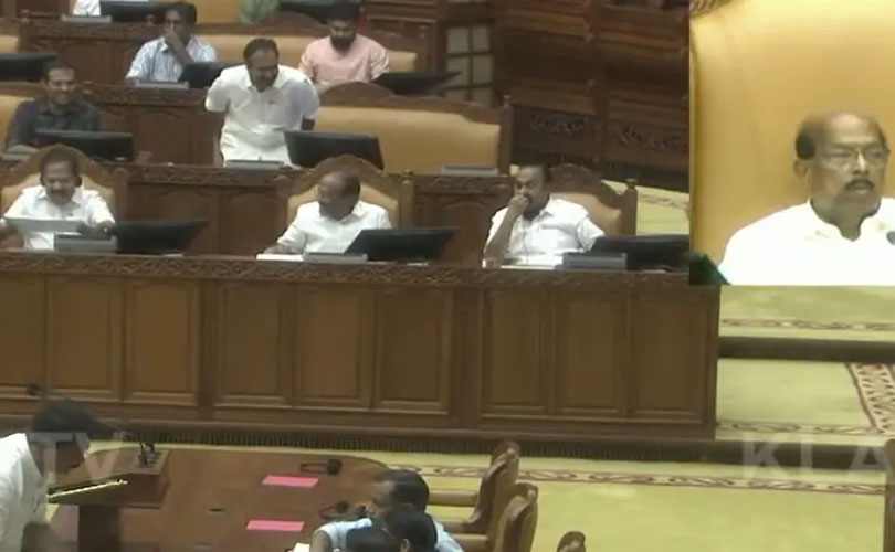 പതിനാറാം നിയമസഭാം​ഗങ്ങൾ സത്യപ്രതിജ്ഞ ചെയ്ത് അധികാരമേറ്റു