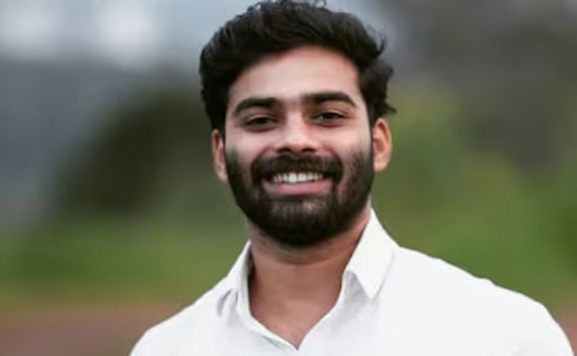 വിവാഹ വാ​ഗ്ദാനം നൽകി പീഡിപ്പിച്ചെന്ന യുവതിയുടെ പരാതി വീണ ജോർജിനെ കരിങ്കൊടി കാണിച്ചതിന്റെ പ്രതികാരമെന്ന് കെ എസ് യു നേതാവ് 