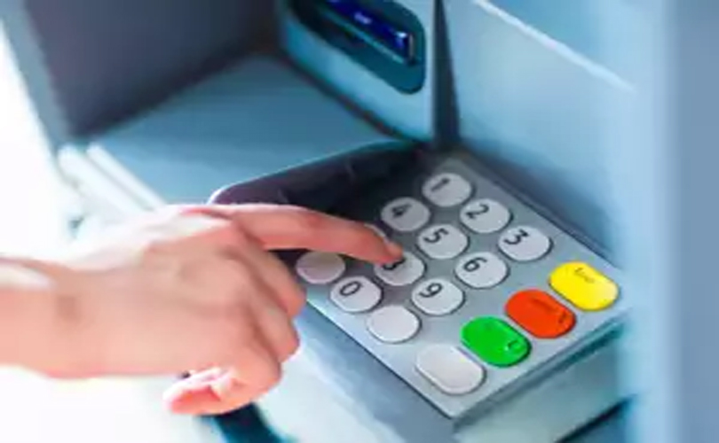 മെയ് ഒന്നുമുതൽ എടിഎം ഇടപാടുകൾക്ക് ചിലവേറും; അറിഞ്ഞിരിക്കേണ്ട പ്രധാന കാര്യങ്ങൾ ഇവയാണ്