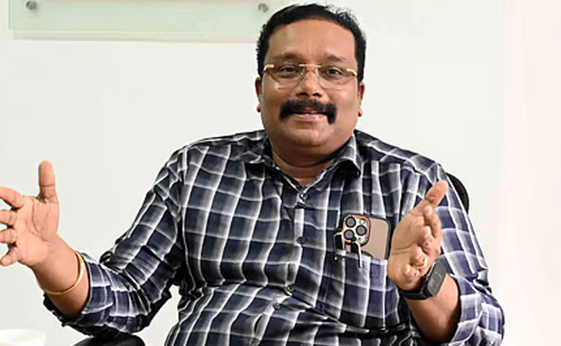 സെക്രട്ടേറിയറ്റിൽ ഫയൽ പൂട്ട് അഴിയുന്നു: ഭരണം സുതാര്യമാക്കാൻ വൻ പരിഷ്കാരം; ബി. അശോക് സെൽ തലവൻ