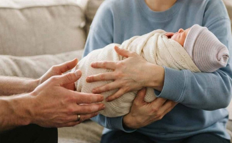 അഞ്ച് ദിവസം പ്രായമുള്ള കുഞ്ഞിനെ 70,000 രൂപയ്ക്ക് വിറ്റ അമ്മ അറസ്റ്റിൽ