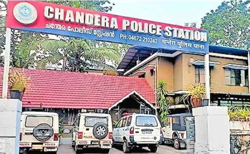 അന്യസംസ്ഥാന തൊഴിലാളി സ്റ്റേഷനിൽ ഏൽപിച്ച ഫോൺ പൊലീസുകാരൻ തന്നെ മോഷ്ടിച്ചു; സിസിടിവി ദൃശ്യങ്ങൾ നിർണായകമായി; സിപിഒ അറസ്റ്റിൽ