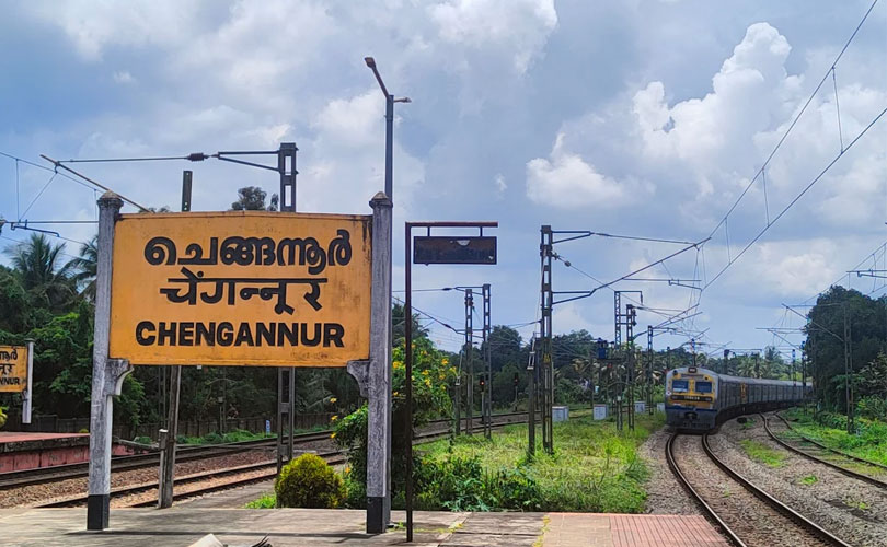 25 കോടി രൂപയുടെ പൊതുഫണ്ട് ലാഭിക്കാം; ചെങ്ങന്നൂർ റെയിൽവേ സ്റ്റേഷൻ വികസനത്തിൽ കെ-റെയിൽ സംയുക്ത സംരംഭത്തിന് ഹൈക്കോടതി അനുമതി