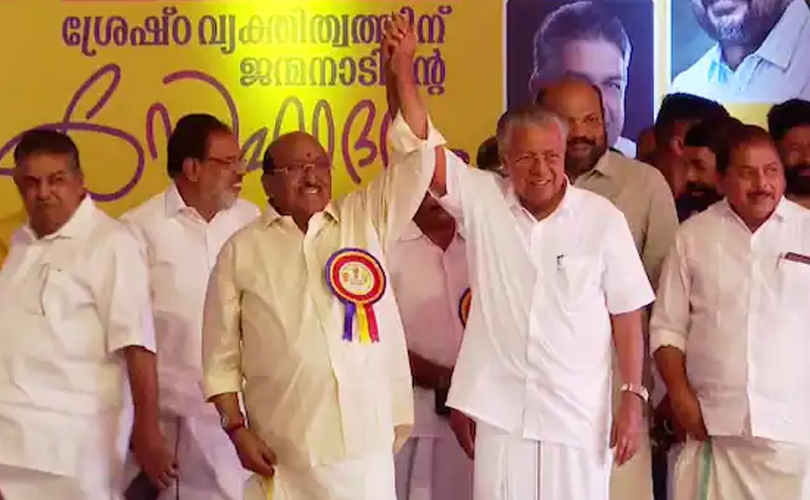 വെള്ളാപ്പള്ളിയെ പുകഴ്ത്തി മുഖ്യമന്ത്രി; പിണറായി വിജയന് തുടർഭരണം ആശംസിച്ച് വെള്ളാപ്പള്ളി