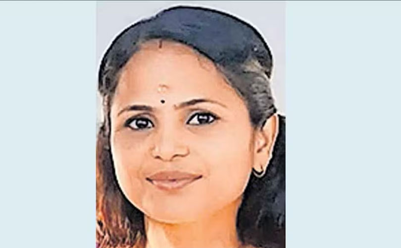 എലിവിഷം അകത്തുചെന്ന് കളക്ടറേറ്റ് ജീവനക്കാരി മരിച്ചു; ഓഫീസിൽ ഒറ്റപ്പെടുന്നുവെന്ന മനോവിഷമത്തിലെന്ന് ബന്ധുക്കളുടെ മൊഴി 