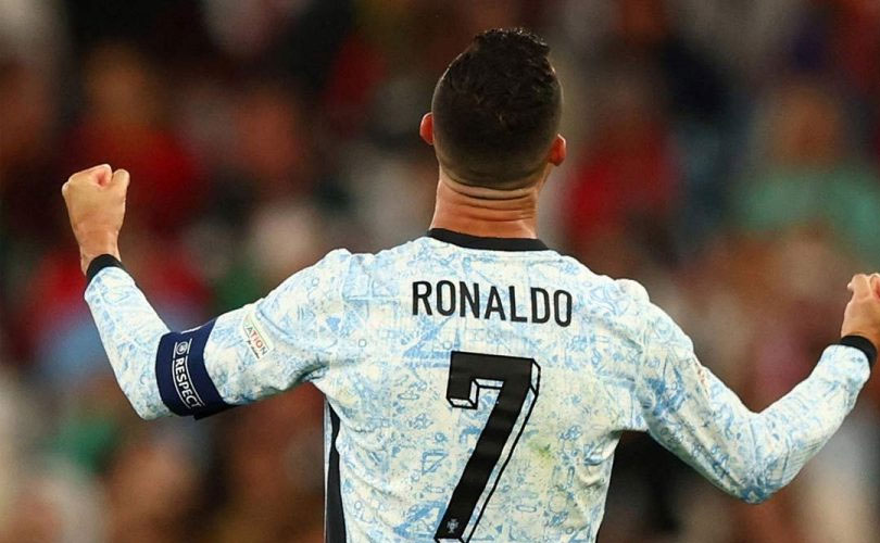 മെസ്സിക്ക് മുമ്പേ ക്രിസ്റ്റ്യാനോ റൊണാൾഡോ ഇന്ത്യയിലെത്തും 