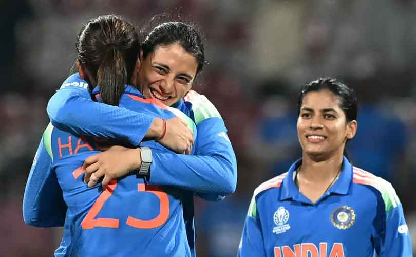 വനിതാ ലോകകപ്പ് സെമിയിൽ പ്രവേശിച്ച് ഇന്ത്യ 