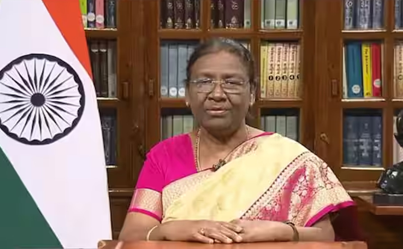 വഖഫ് നിയമഭേ​ഗതി ബില്ലിൽ രാഷ്ട്രപതി ഒപ്പുവെച്ചു 
