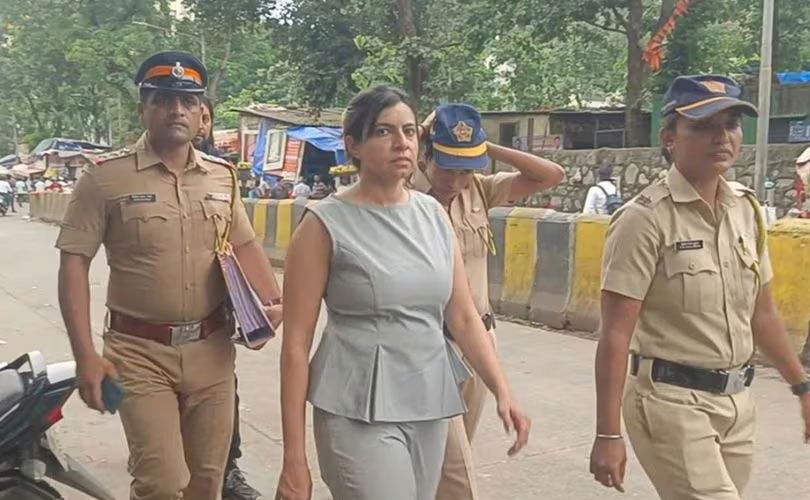  മുൻ പങ്കാളിയെ വ്യാജ ബലാത്സംഗ കേസിൽ കുടുക്കി പണം തട്ടാൻ ശ്രമിച്ച യുവതി അറസ്റ്റിൽ 