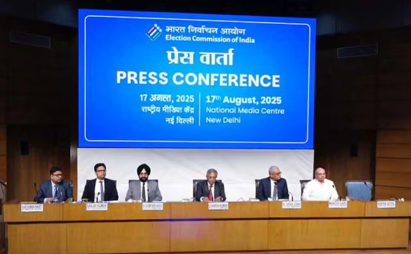 തിരഞ്ഞെടുപ്പ് കമ്മീഷന്റെ പ്രവർത്തനം സുതാര്യമാണെന്ന് മുഖ്യതിരഞ്ഞെടുപ്പ് കമ്മിഷണർ