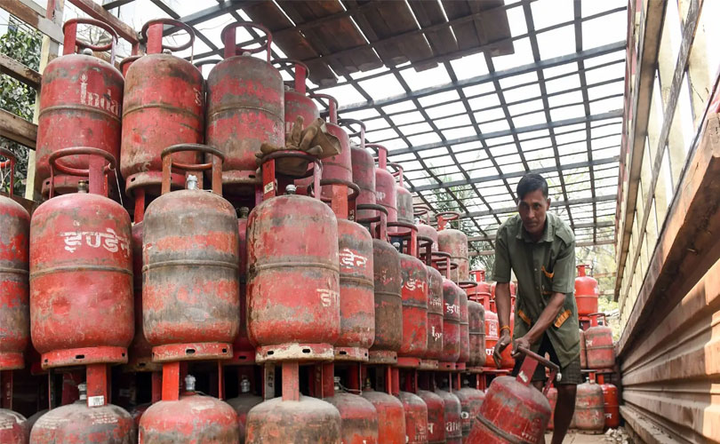 മേയ് ഒന്നു മുതൽ എൽപിജി സിലിണ്ടർ ബുക്കിംഗിലും വിതരണത്തിലും പുതിയ ചട്ടങ്ങൾ 