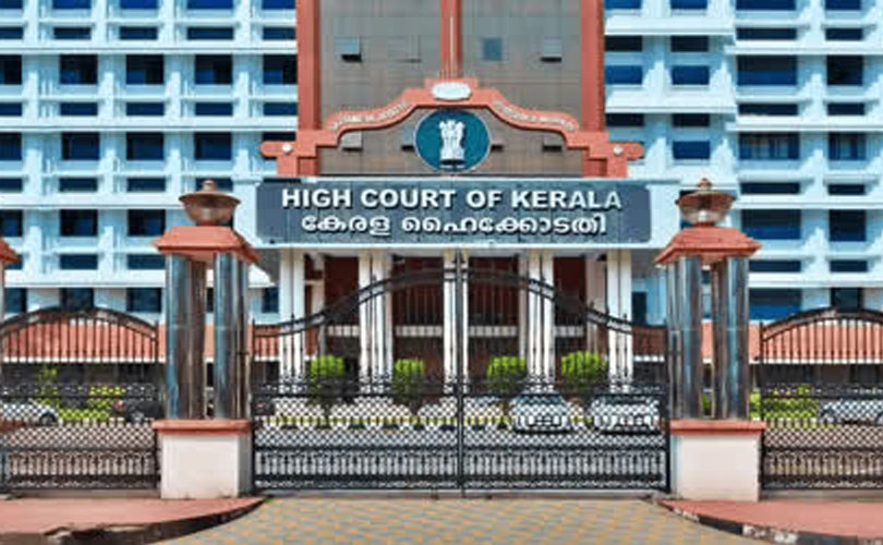ക്രിമിനൽ കേസുണ്ടെന്ന കാരണം കൊണ്ട് പോലീസ് ക്ലിയറൻസ് സർട്ടിഫിക്കറ്റ് നിഷേധിക്കാനാകില്ല: കേരള ഹൈക്കോടതി