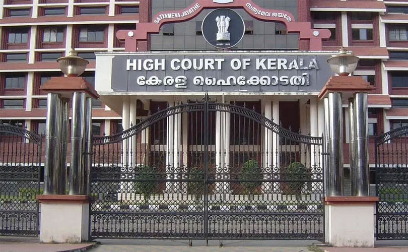 ഡിപ്പാർട്ട്‌മെൻ്റൽ ക്ലീൻ ചിറ്റ് മതിയാകില്ല; സ്വർണ്ണക്കടത്ത് കേസിൽ ക്രിമിനൽ വിചാരണ തുടരാമെന്ന് ഹൈക്കോടതി