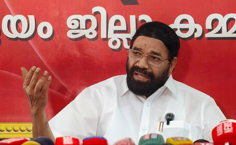 49 ശതമാനം ഷെയർ എം എസ് .സി ക്ക് കൈമാറാനുള്ള തീരുമാനത്തിന് പിന്നിൽ അന്തർനാടകങ്ങൾ; വി. എൻ വാസവൻ