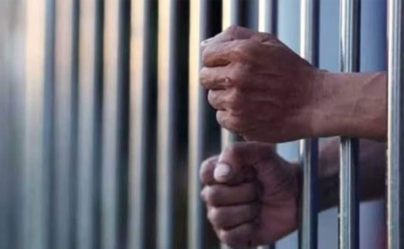 വിരമിച്ചാലും രക്ഷയില്ല; കസ്റ്റഡി മർദ്ദനത്തിൽ പോലീസുകാർക്കെതിരെ ക്രിമിനൽ കേസിന് ശുപാർശ ചെയ്യാം: ഹൈക്കോടതി